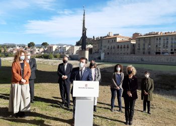 Tortosa reclama al Govern una passarel·la a la pilastra del monument franquista