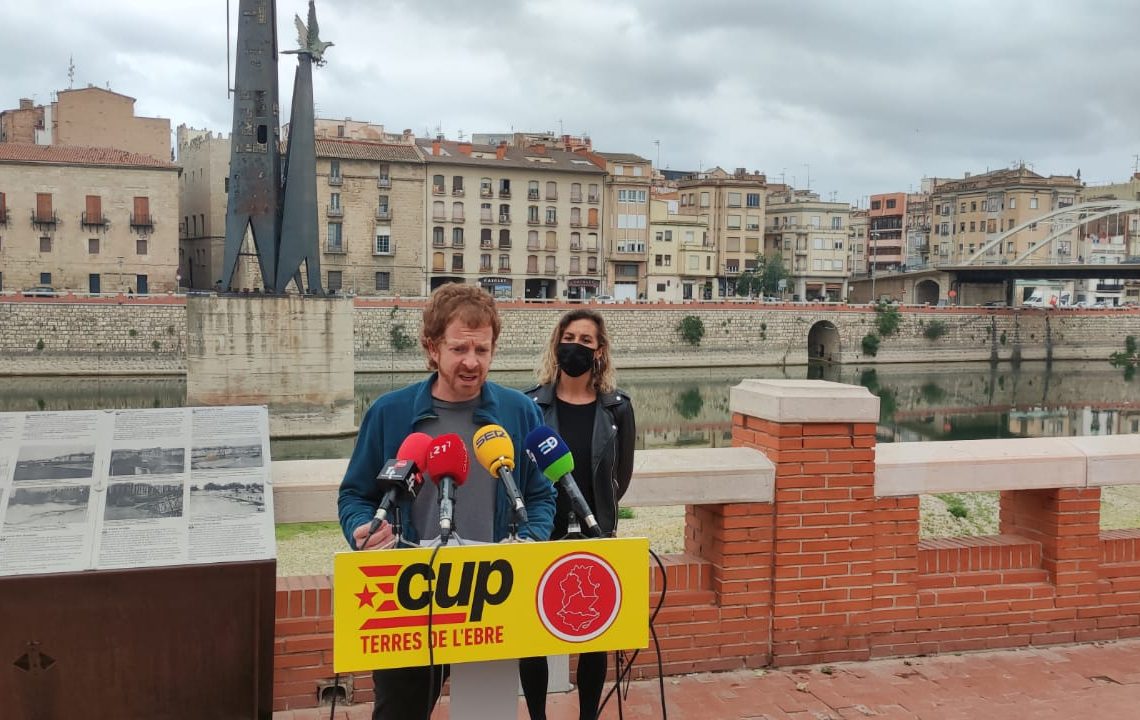 Arnau (CUP) diu que la campanya per salvar i reinterpretar el monument és ‘vergonyosa’