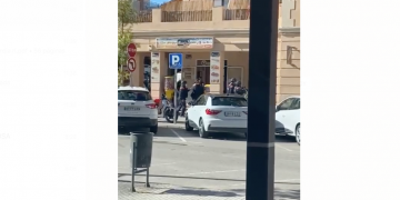 Els Mossos despleguen els ARRO a Ferreries i detenen un home per amenaces en un bar