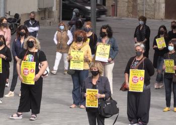 [#VÍDEO] Així ha protestat el sector de la perruqueria i l’estètica a Tortosa per l’IVA