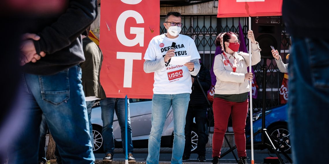 [Fotogaleria] Les millors imatges de la concentració del Primer de Maig a Tortosa