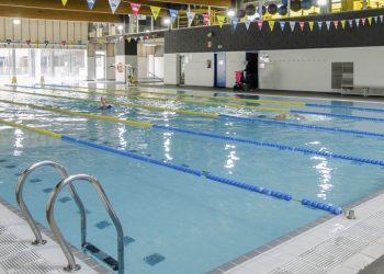 Movem i Junts per Roquetes alerten del possible tancament de l’Aqua el 15 de juny