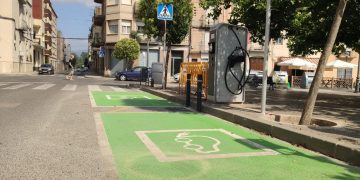 Tortosa instal·la a Remolins el primer punt de recàrrega de vehicles elèctrics del nucli antic