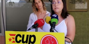La CUP pregunta Salut sobre les dificultats de les dones ebrenques per avortar