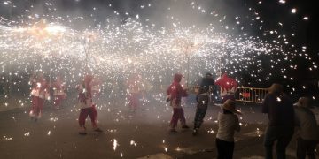 Recullen firmes a Tortosa per limitar l’ús dels petards a les festes de Sant Joan