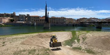 La Generalitat encara no ha comunicat a Tortosa quan desmantellarà el monument