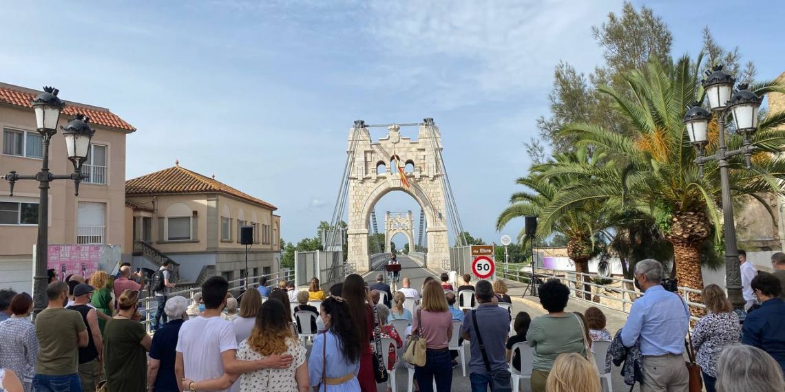 [#Fotogaleria] Amposta honora la memòria dels seus veïns deportats a Mauthausen
