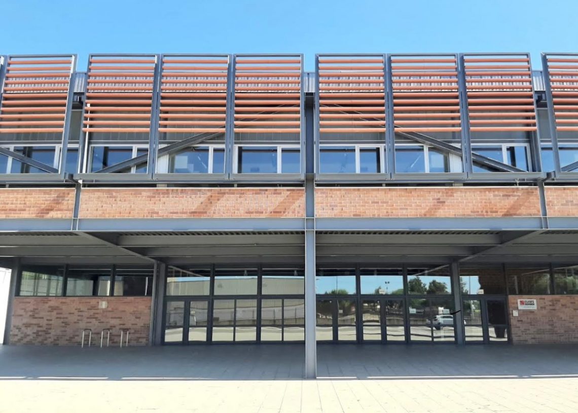 Salut trasllada el punt de vacunació poblacional d’Amposta a l’auditori municipal