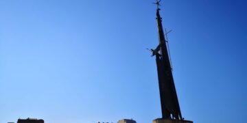‘La persistència simbòlica franquista en la ciutat democràtica. El monument a la Batalla de l’Ebre (Tortosa, 1966-2021?)’
