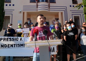 Un jove de Móra d’Ebre declara al jutjat de Gandesa per ultratge a la bandera espanyola