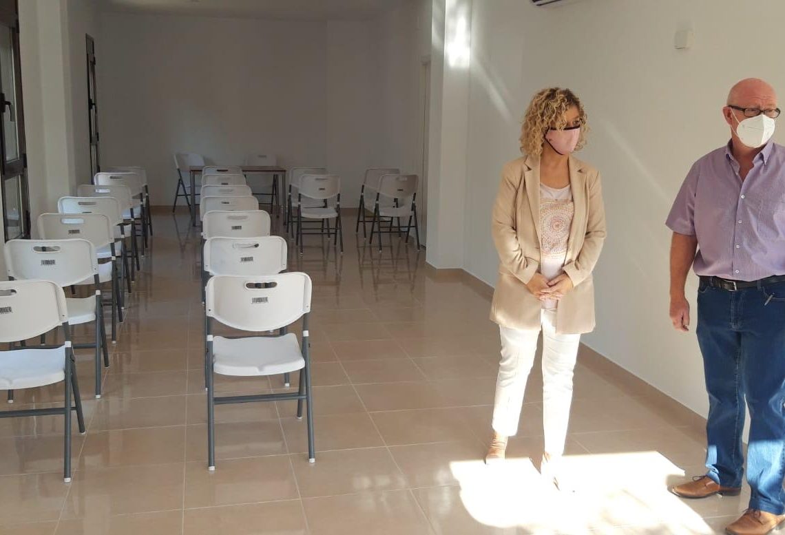 Vinallop estrena l’ampliació del casal