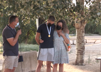 L’emotiva rebuda al remer tortosí Èric Pastor, medalla d’or al mundial de Bulgària