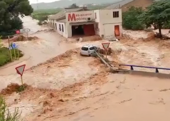 Una forta tempesta descarrega a la Ràpita, Alcanar i les Cases, amb nombrosos danys