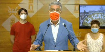 ‘Lo Ventall’, el folklore tortosí de Moreira puja a l’escenari de la plaça de l’Absis