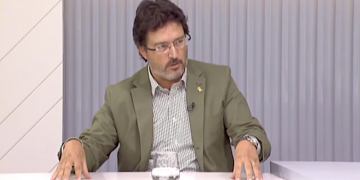 Gavín deixa a l’aire la recuperació del tren ràpid Avant entre Tortosa i Barcelona