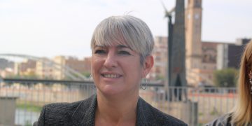 La nova llei de memòria històrica blindarà la retirada del monument franquista de Tortosa