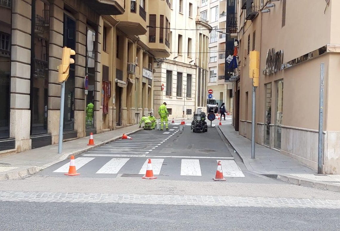 Tortosa canvia el sentit al carrer Sabina, ara d’entrada des de l’avinguda Generalitat