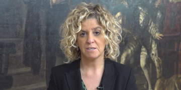 Roigé reclama els trens Avant, l’aturada dels Euromed i més autobusos per a l’Ebre