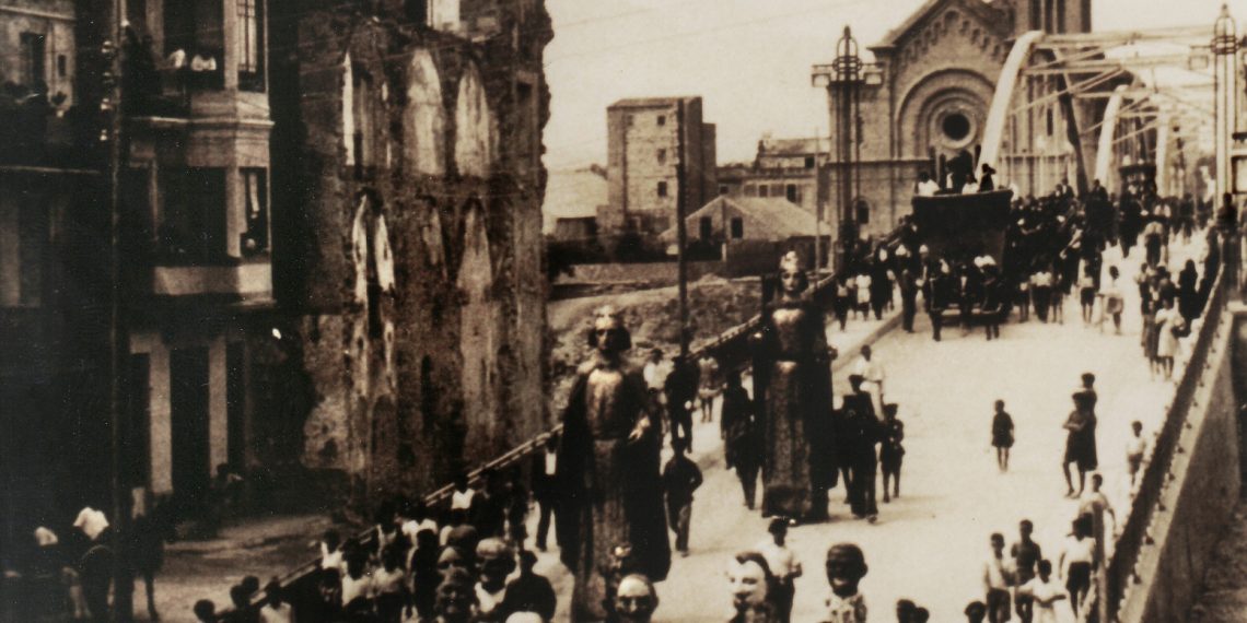 ‘Nanos i capgrossos a Tortosa’, per Joan Iniesta