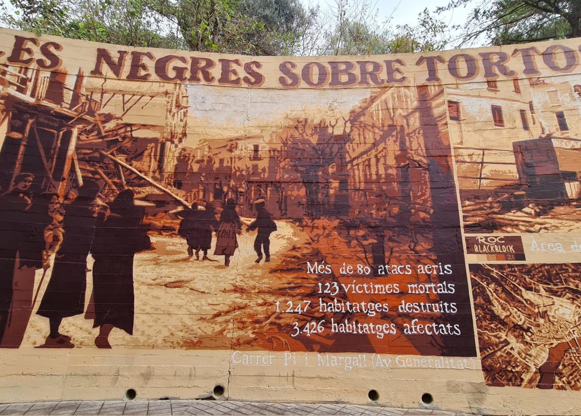 Roigé recorda els 83 anys de l’ocupació franquista de Tortosa amb el nou mural dels bombardejos