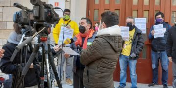 Els sindicats denuncien la ‘situació límit’ a escoles i instituts de l’Ebre per la covid