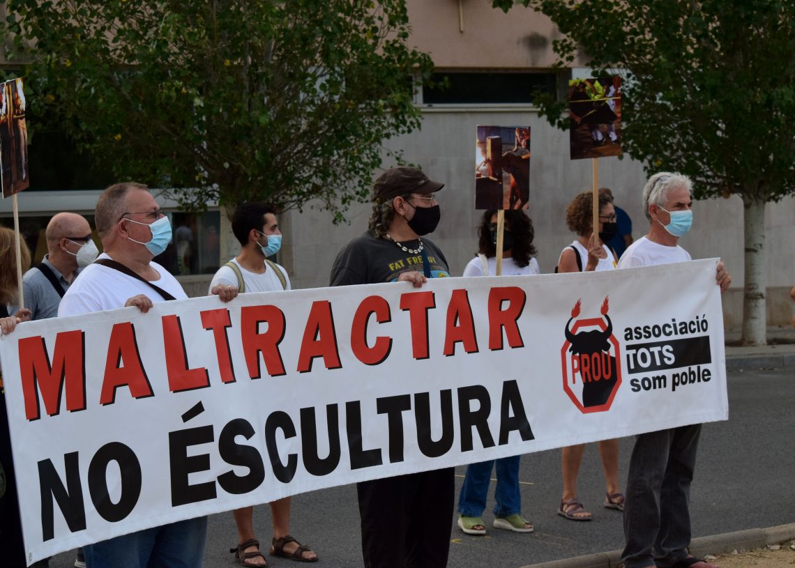 Tots Som Poble s’oposa al projecte per fomentar els correbous a les escoles de l’Ebre