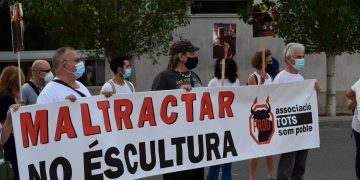 Tots Som Poble s’oposa al projecte per fomentar els correbous a les escoles de l’Ebre