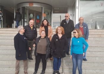 La plataforma recull signatures per reclamar al Parlament el nou hospital a l’Ebre