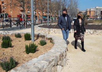 Tortosa renova la zona verda del barri del Temple, al passeig Jaume I