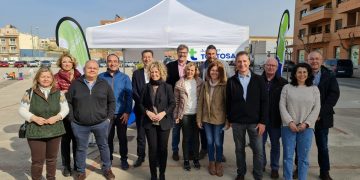 Roigé inicia la precampanya al carrer amb la represa de les visites als barris de Tortosa