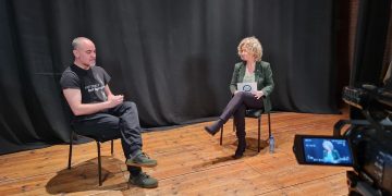 Meritxell Roigé conversa amb Roberto Olivan en l’estrena de l’espai Tortosa de Prop