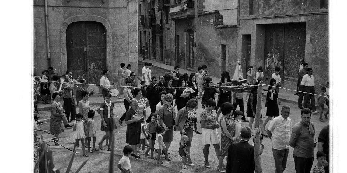 Un llibre descobreix l’obra inèdita d’Antonio Roca Cid, el retratista del Rastre