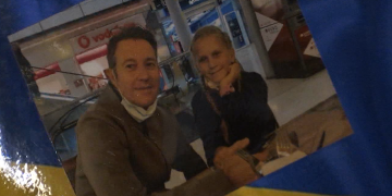 Carles Bertomeu, un policia local de Tortosa que recull ajuda humanitària per a Ucraïna