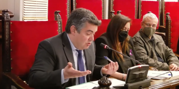 Ciutadans es queda sol al ple de Tortosa en la seua defensa del monument franquista