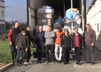 Surt de Tortosa el primer camió amb material humanitari cap a Ucraïna