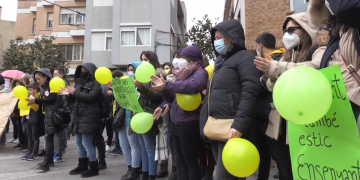 Els docents mantenen la mobilització per la vaga amb una manifestació a Amposta