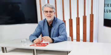 Roig (PSC) carrega contra Esquerra: ‘El que han de fer és un hospital nou’