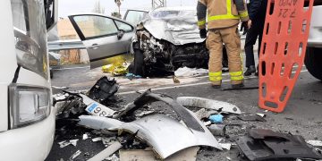 Dos dones de Deltebre moren en un xoc frontal contra un camió a la TV-3454