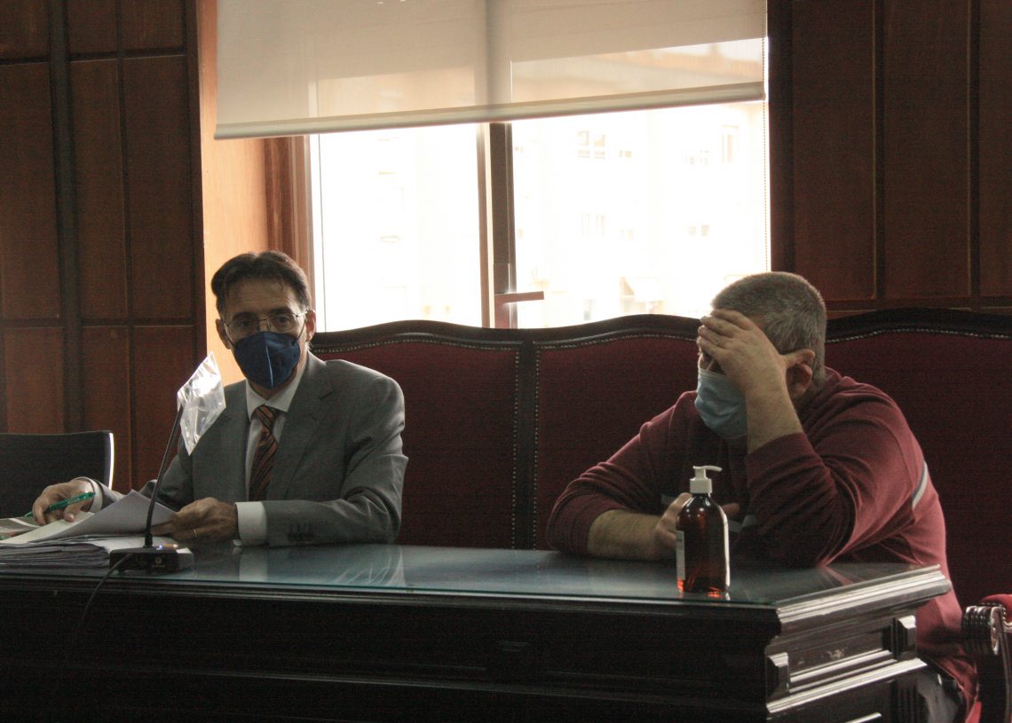 Un home s’enfronta a 13 anys de presó per abusar i agredir sexualment un menor amic dels seus fills d’acollida a Amposta