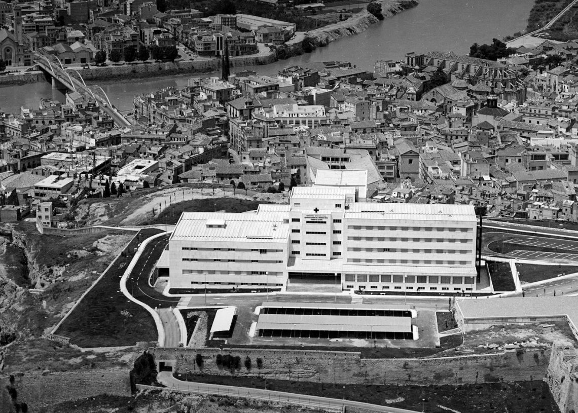 1976, quan no existia la Residència: metges i clíniques a Tortosa