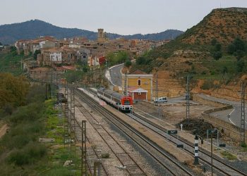 L’estació de Renfe a Riba-roja d’Ebre tindrà un servei d’atenció remota a viatgers