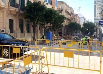 Tortosa obre al trànsit el carrer Teodor González i ara les obres del Cervantes afectaran el carrer Argentina