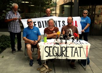 Demanen extingir la concessió de la hidroelèctrica de Flix i demolir la presa