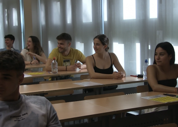 El 100% dels ebrencs opten pels exàmens en català el primer dia de la selectivitat