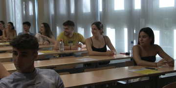 El 100% dels ebrencs opten pels exàmens en català el primer dia de la selectivitat