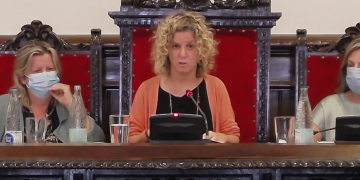 Unanimitat al ple de Tortosa per reclamar la recuperació dels trens Avant amb Barcelona