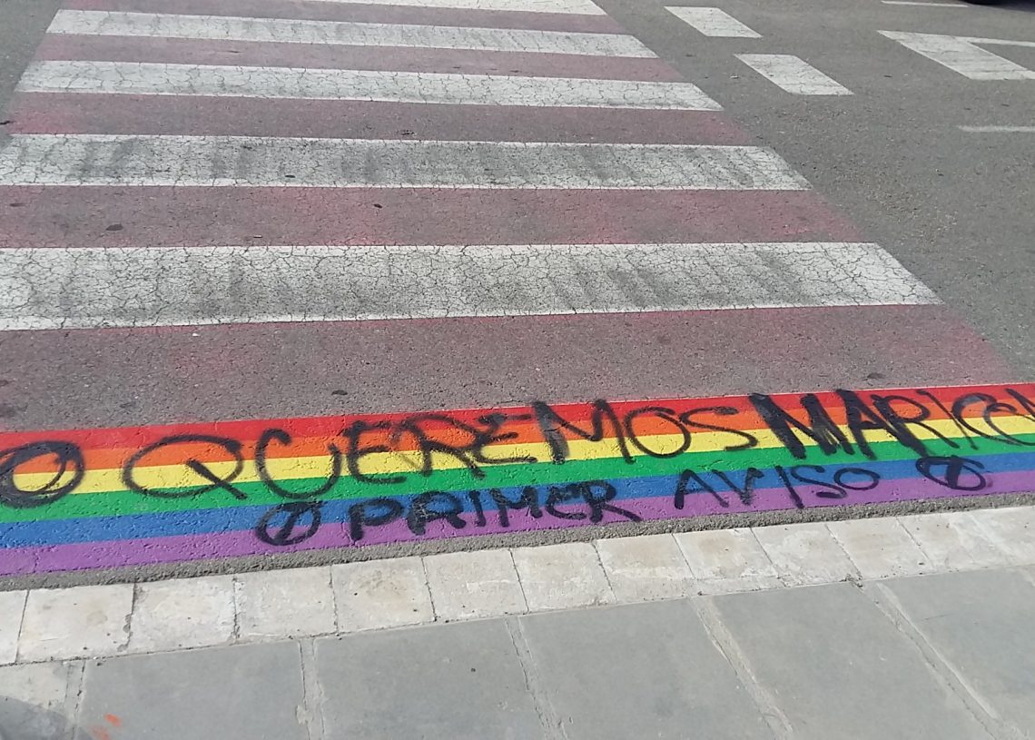 Amenaça homòfoba a l’escola de Sant Llàtzer