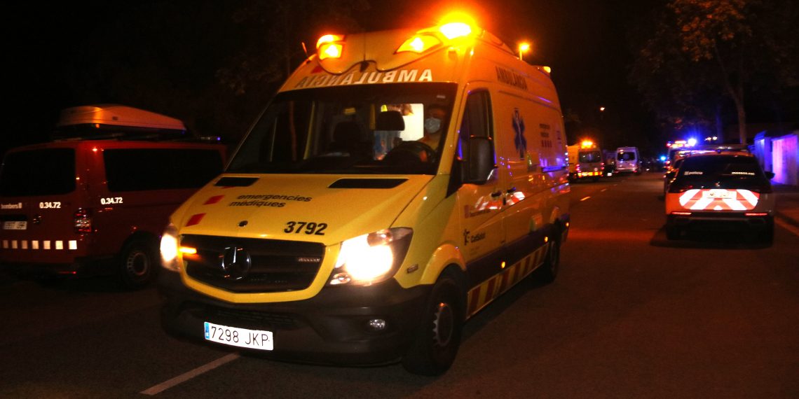 Cinc ferits greus pel xoc d’una locomotora amb un tren de la línia Barcelona-Tortosa a Vila-seca