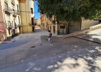 Tortosa acaba les obres als carrers entre la nova plaça de la Catedral i l’escola Remolins