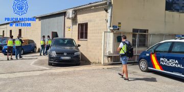 Desarticulen a Deltebre un grup que revenia cotxes d’alta gamma importats d’Alemanya amb el comptaquilòmetres manipulat